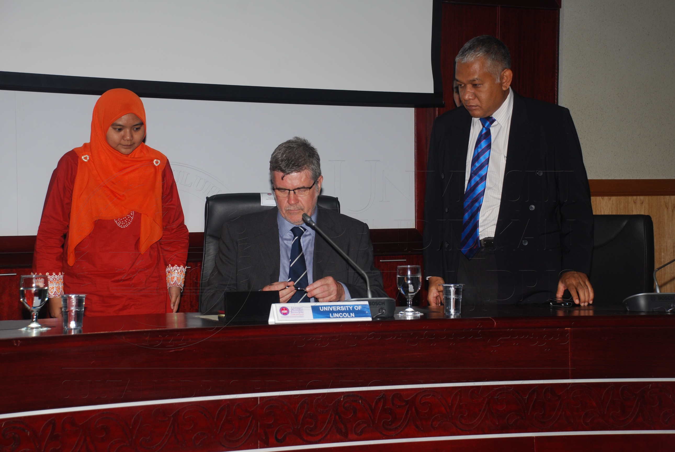 PRO15 134 LOI DSC 0656